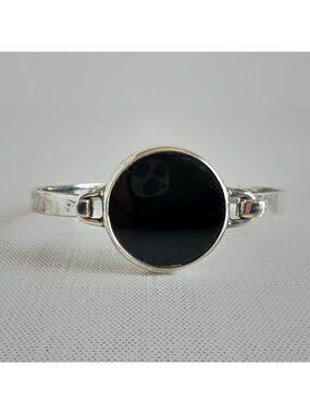 Black Onyx Sterling Silver Oval Cabochon Bangle Bracelet – 6.5"